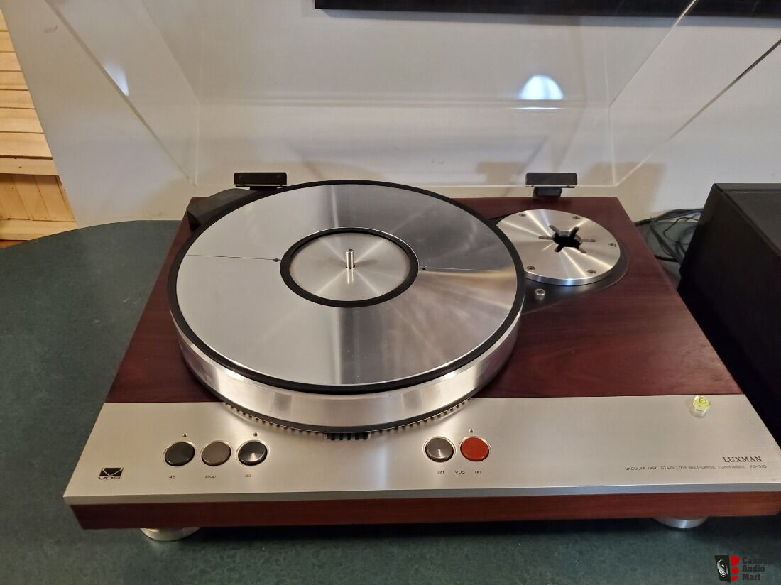 Vintage Luxman PD-310 Turntable and VS-300 Vacuum/Power Supply