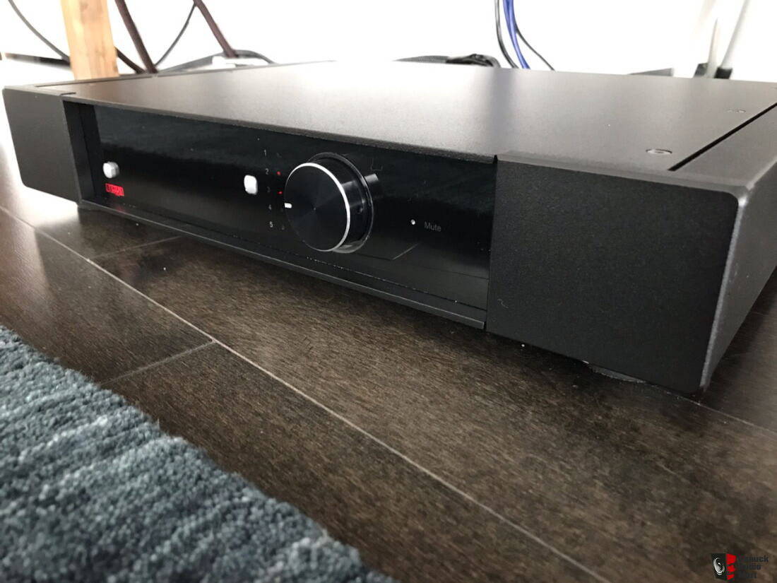 Rega elex r обзор