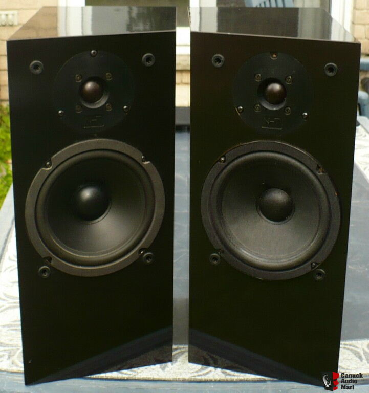 nht 1.3 speakers