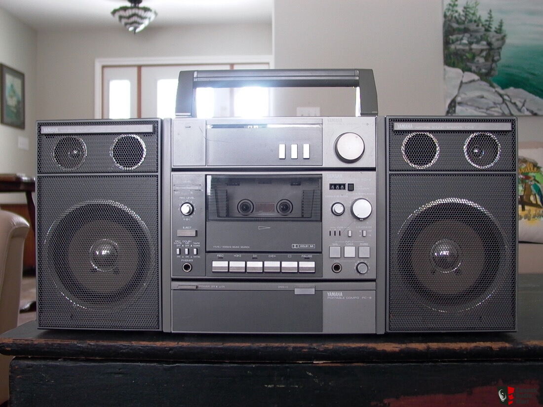 2 Very Rare Boomboxes from 1981 Photo #2597098 - Canuck Audio Mart