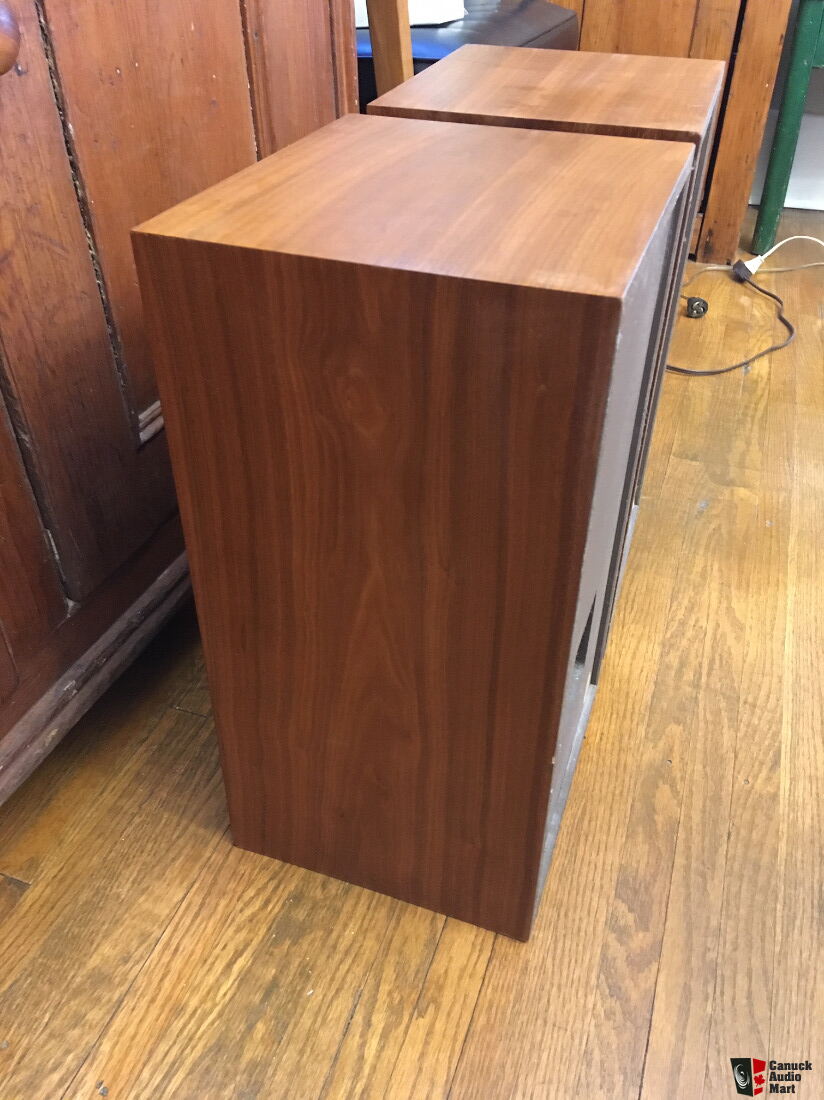 Vintage Radio Shack Nova-6 Bookshelf Speakers Walnut Cabinets 9/10 ...