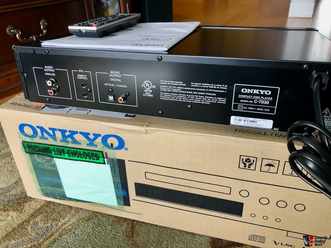 Onkyo C-7030 CD Player For Sale - Canuck Audio Mart