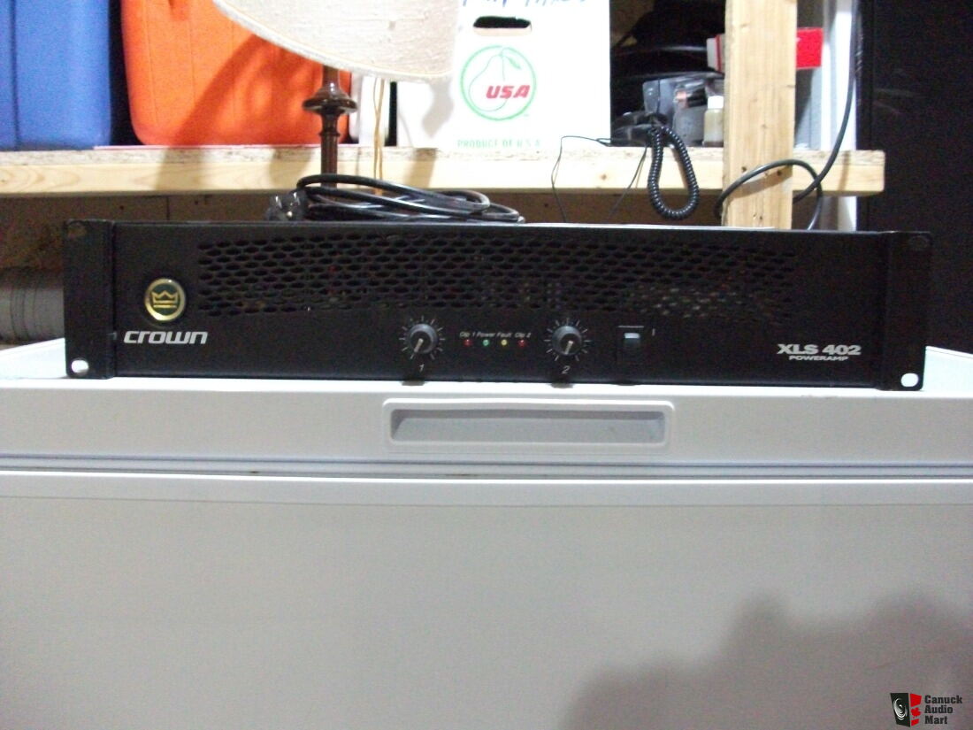 CROWN XLS 402 power amplifier Photo 2623541 Canuck Audio Mart