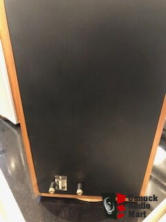 Braun L-630 Bookshelf Speakers (ADS 
