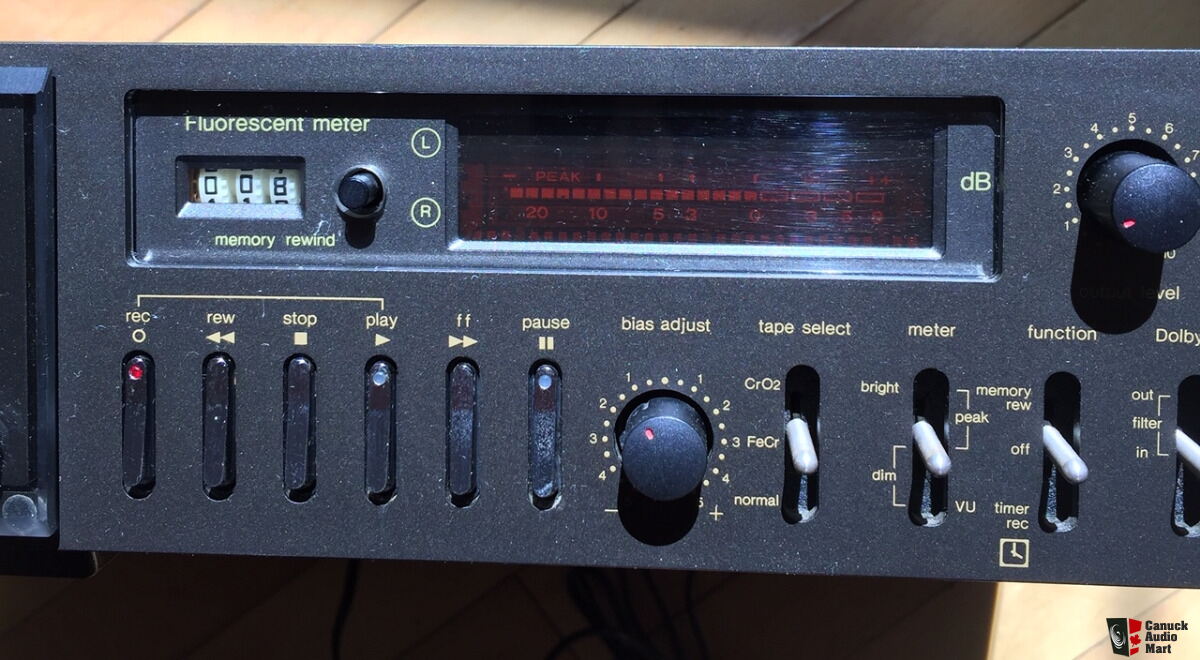 Technics Professional Serie Tape deck RS-M85 rack mount *Please