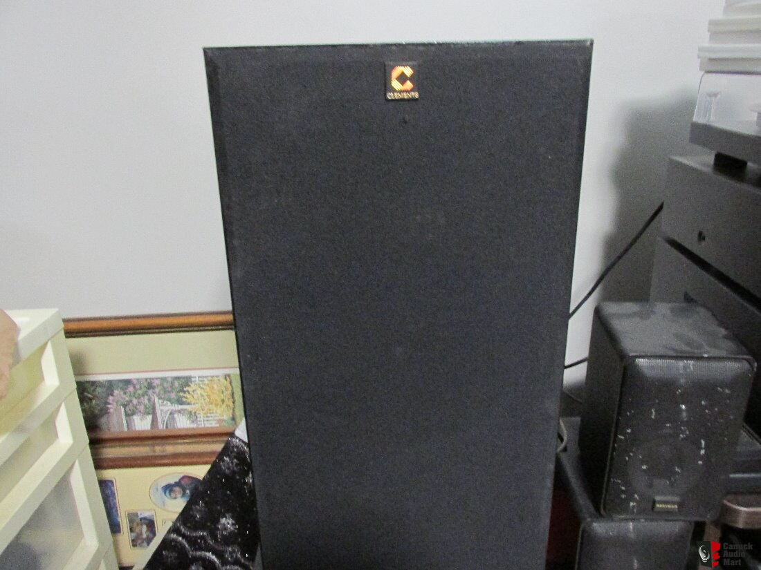 Clements 7 Speaker Home Theater System Photo 2670555 - Canuck Audio Mart