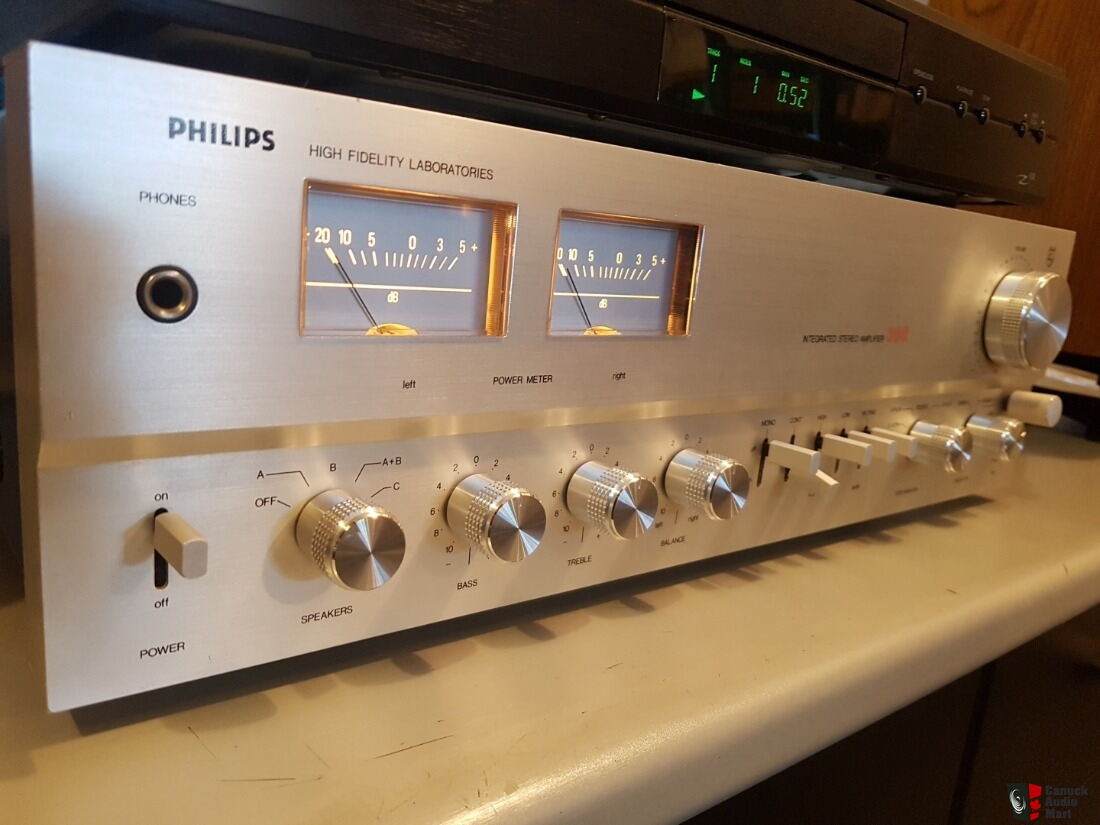 2706282-4bd7f099-rare-philips-388-integrated-amp-80-wpc.jpg