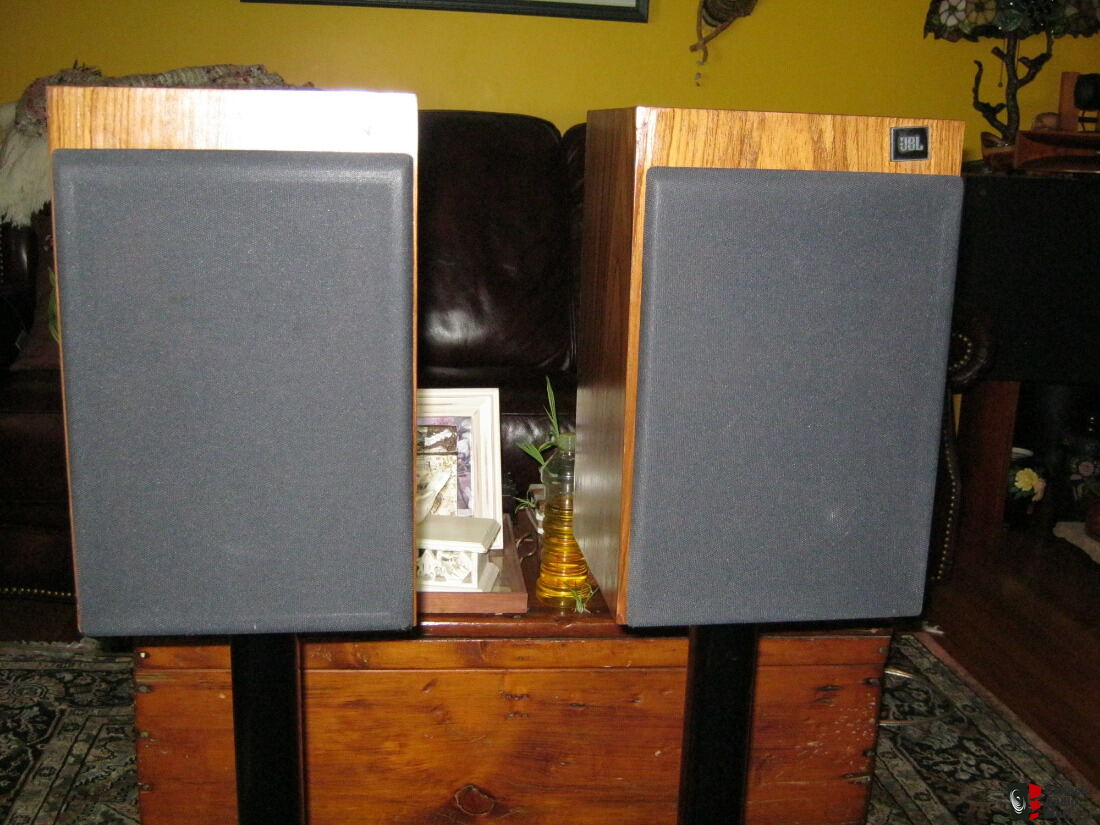 JBL L20T Bookshelf speakers/ mini 
