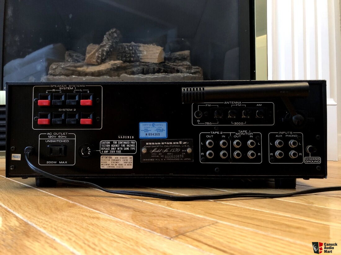 PENDING ***Marantz 1530 Stereo Receiver in Excellent Condition Photo