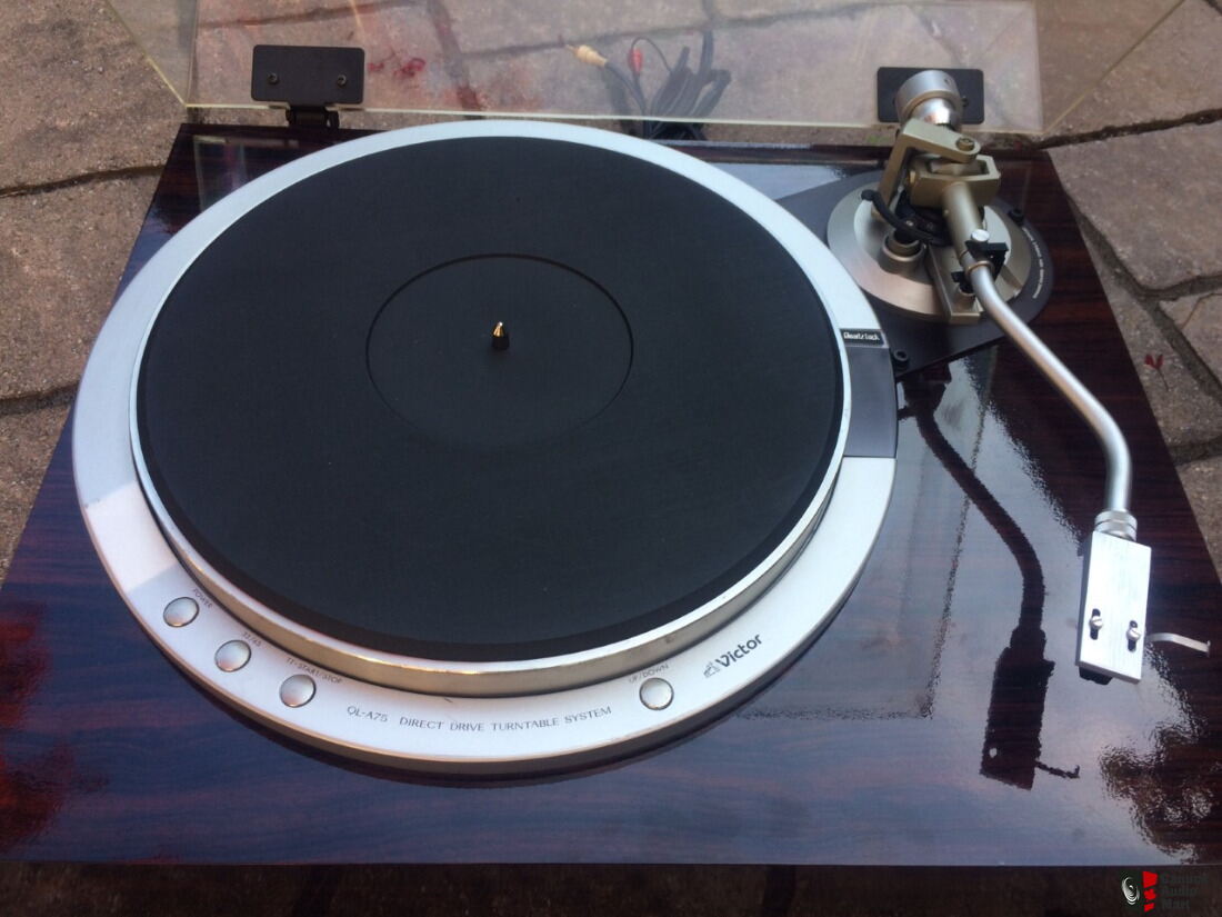 VICTOR (JVC) QL A75 High End Quartz Lock turntable in excellent