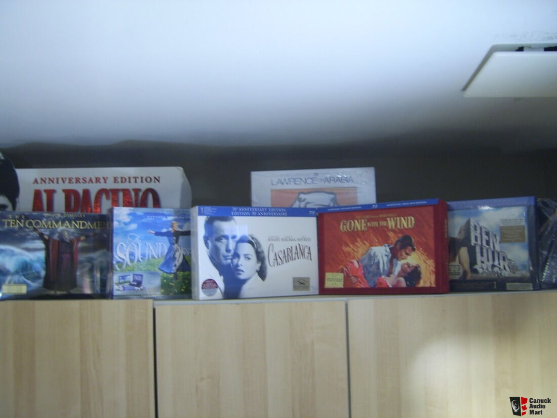Large movie and music collection on Blu-ray Disc, HD-DVD, DVD, Laser ...