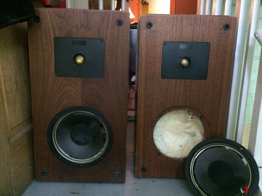 altec lansing 201 speakers