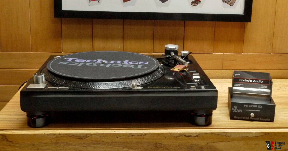 Technics SL-1210 M5G table with Jelco 850S arm