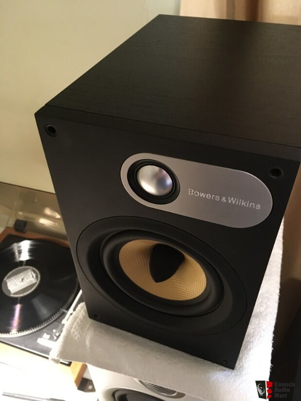 Bowers & Wilkins 686 Speakers Photo 2940242 Canuck Audio Mart