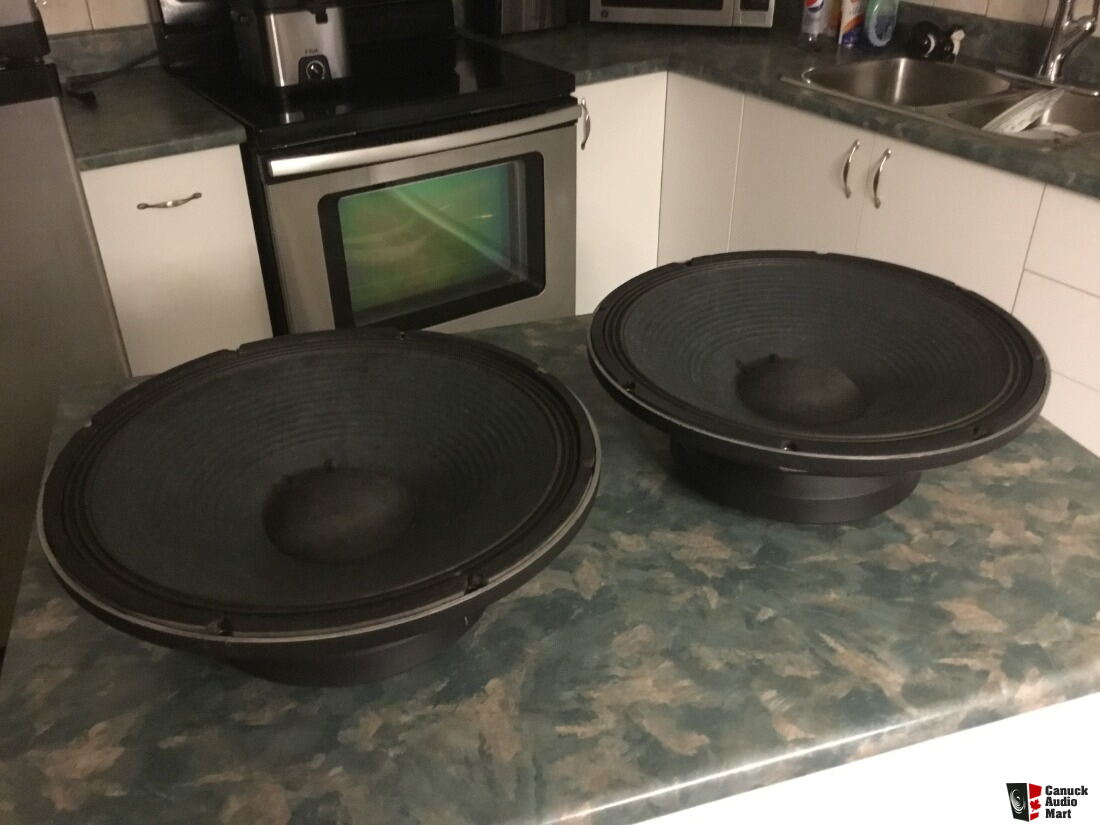 2 X Jbl 2226 For Sale Canuck Audio Mart