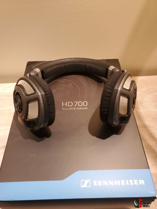 Sennheiser Hd700 Photo Canuck Audio Mart