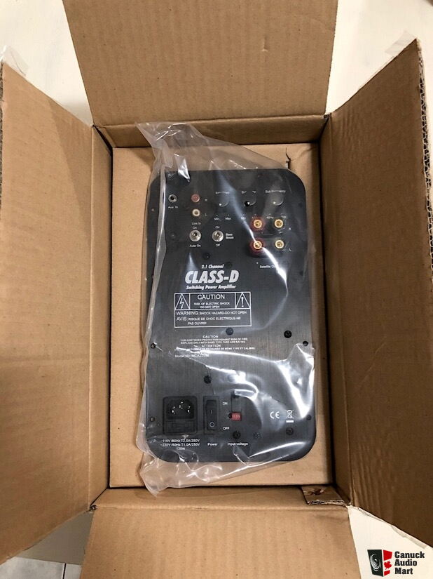 Dayton Audio MCA2250E 2.1 plate 