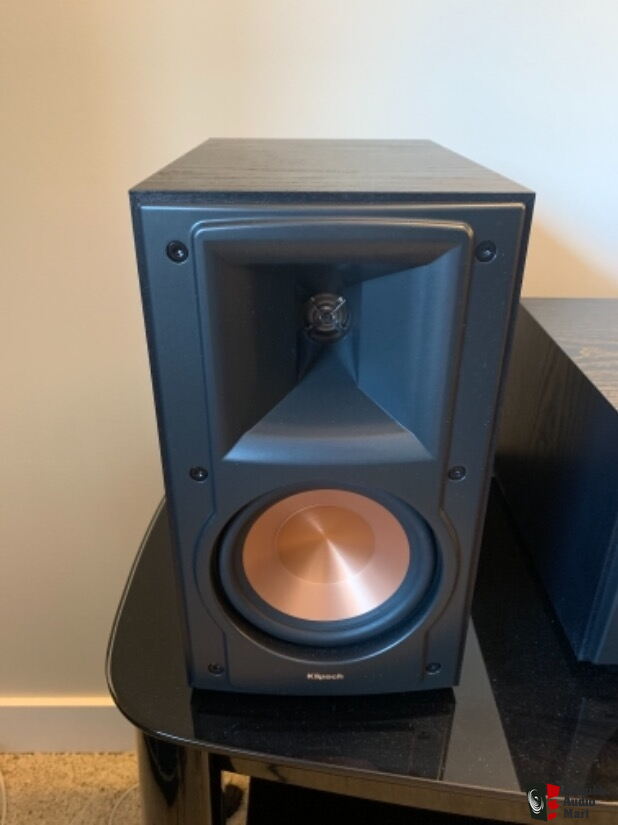 Klipsch RB 51 Series II Reference Bookshelf Speakers Photo