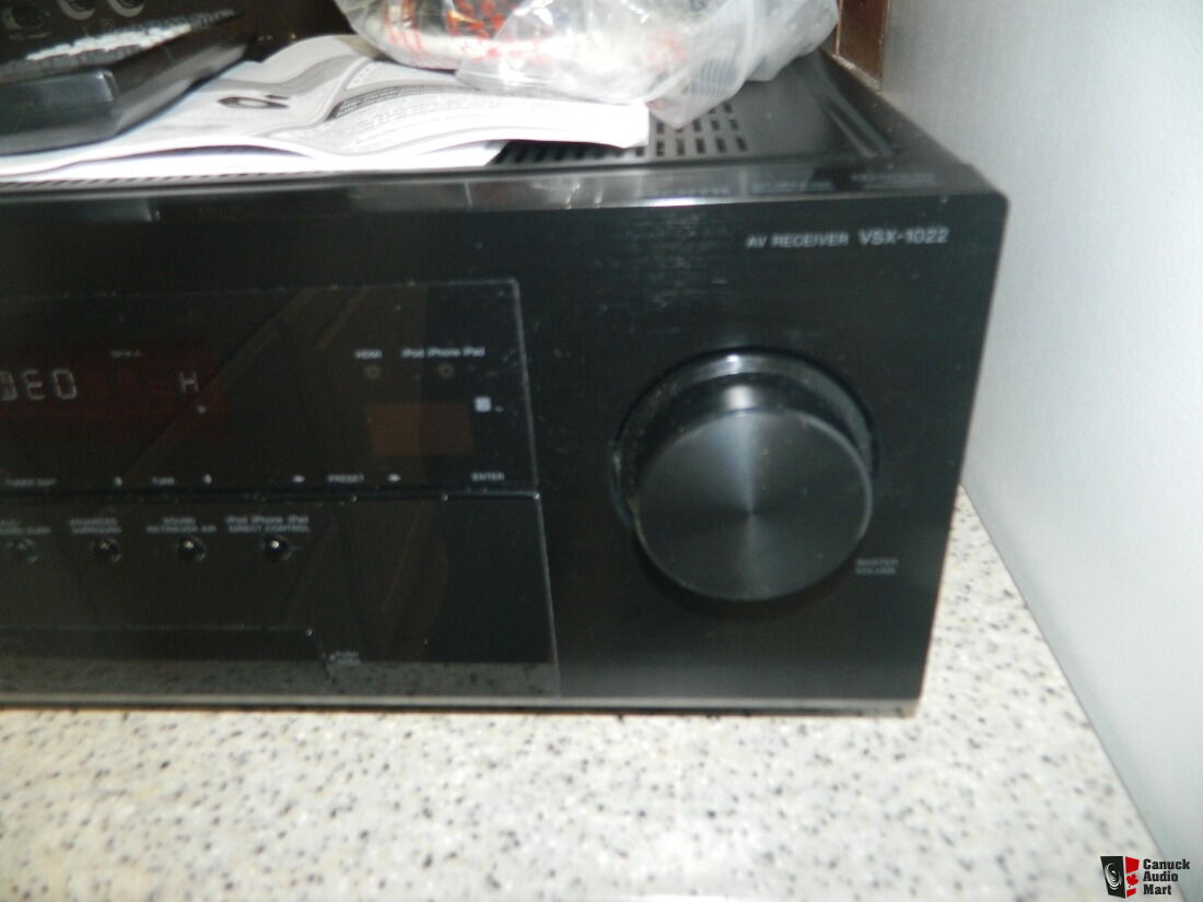 Pioneer VSX1022K 520W 7.1Channel A/V Network Receiver/ Remote & Box