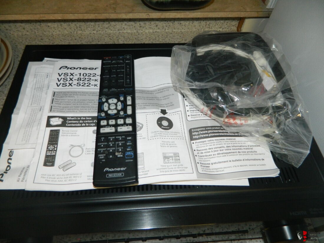 Pioneer VSX1022K 520W 7.1Channel A/V Network Receiver/ Remote & Box