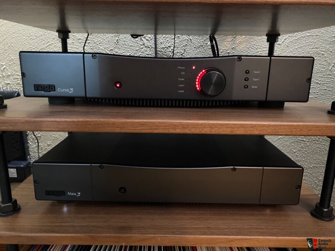 Ensemble Hifi Rega : Ampli Maia, Préampli Cursa, Tuner Radio 1 – Noir