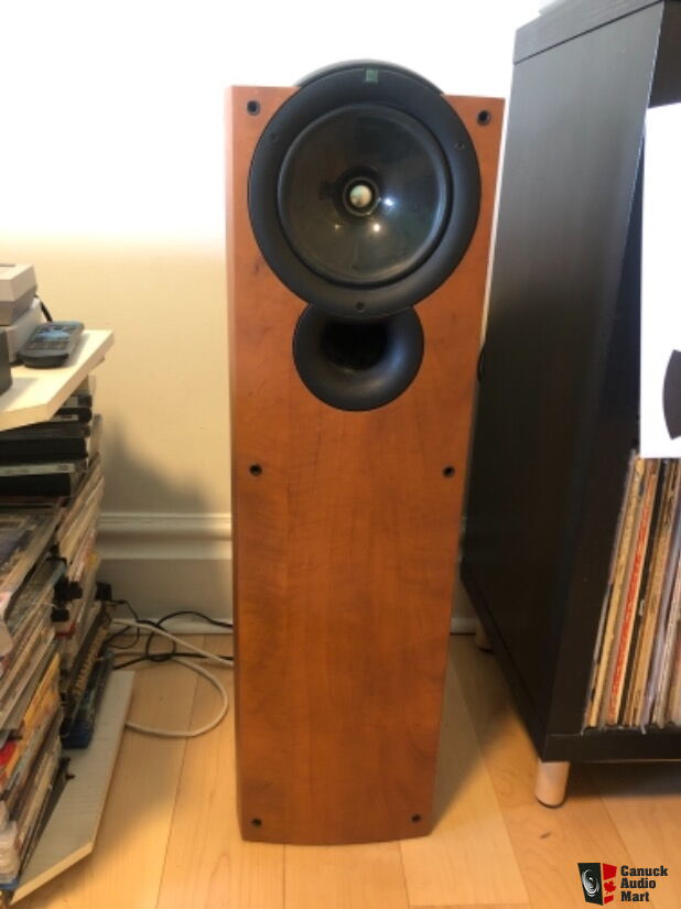 kef-q3-q9c-iq8ds-set-for-sale-canuck-audio-mart