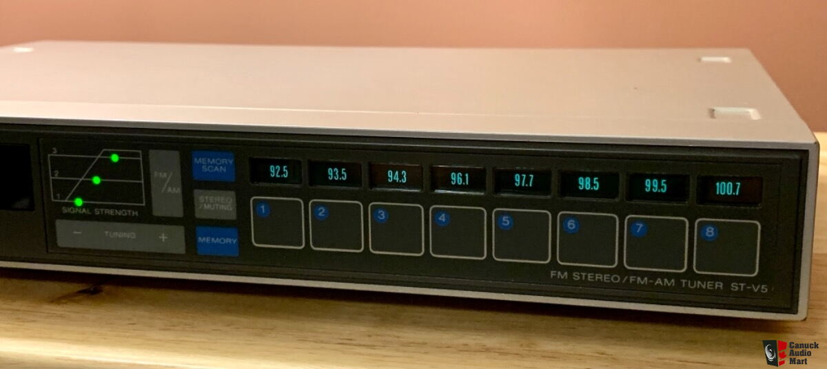 SONY ST-V5 AM/FM Stereo Tuner, VG+ condition For Sale - Canuck