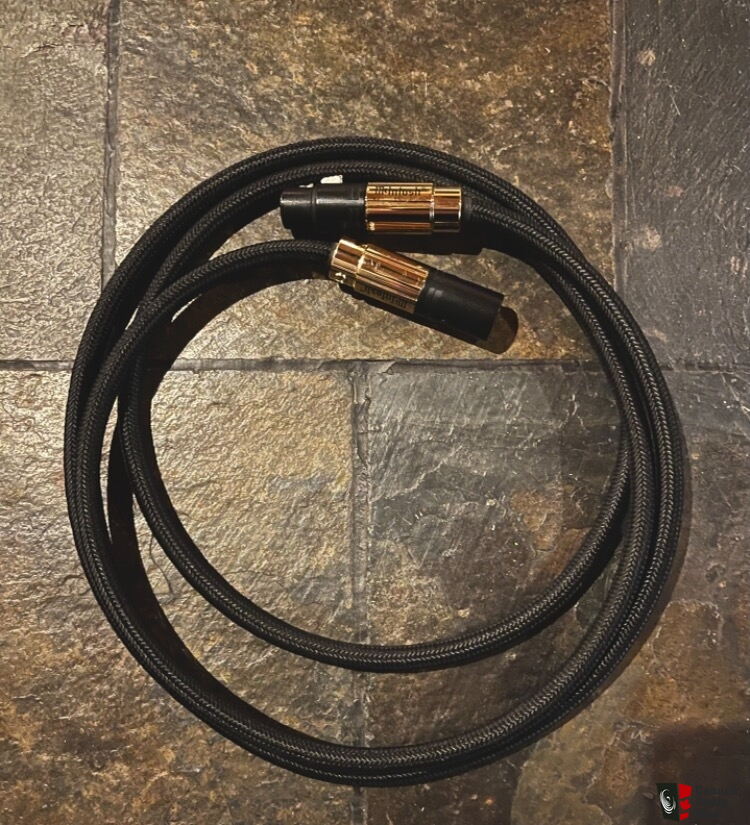 McIntosh XLR cables - CBA 2m - SINGLE For Sale - Canuck Audio Mart