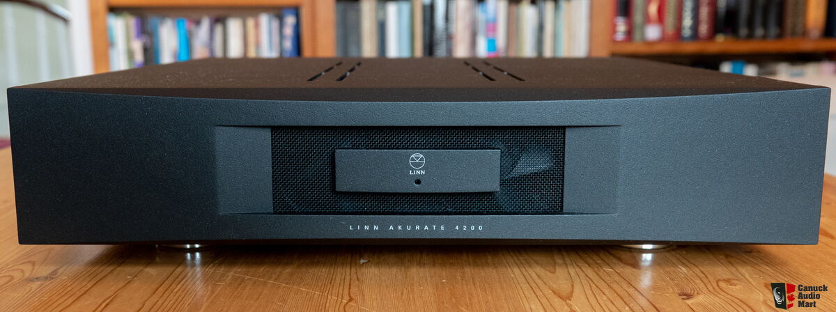 Linn Akurate 4200 Power Amplifier - (With Dynamik Power Supply