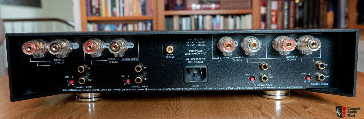 Linn Akurate 4200 Power Amplifier - (With Dynamik Power Supply