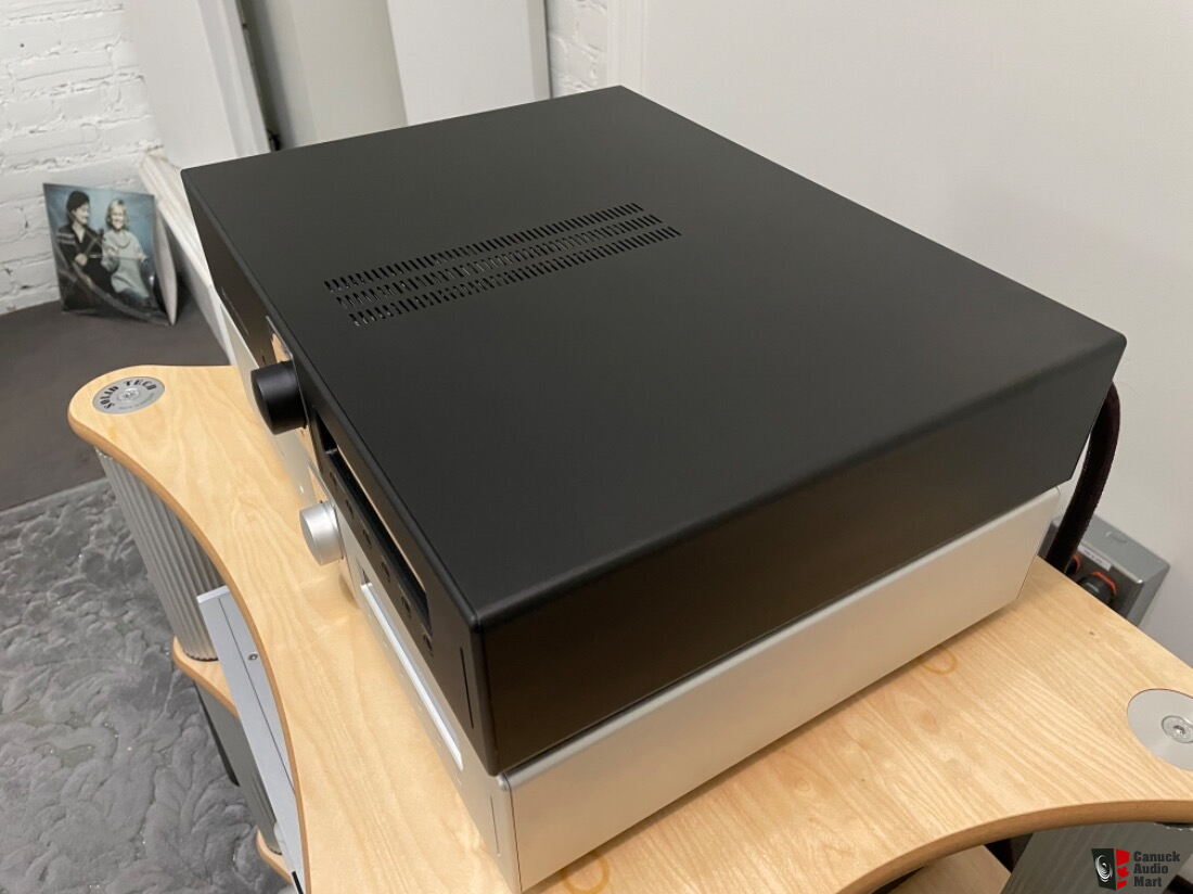 Micromega AS-400 Black Integrated Amplifier Photo #3247539 - US Audio Mart