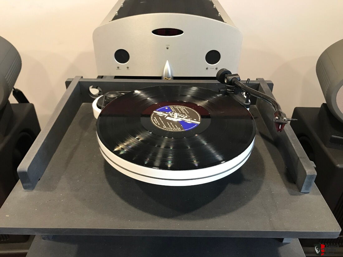 https://img.canuckaudiomart.com/uploads/large/3273246-line-phono-turntable-station-stand-vinyl-record-storagemade-in-usa-delivery-possible-rare.jpg