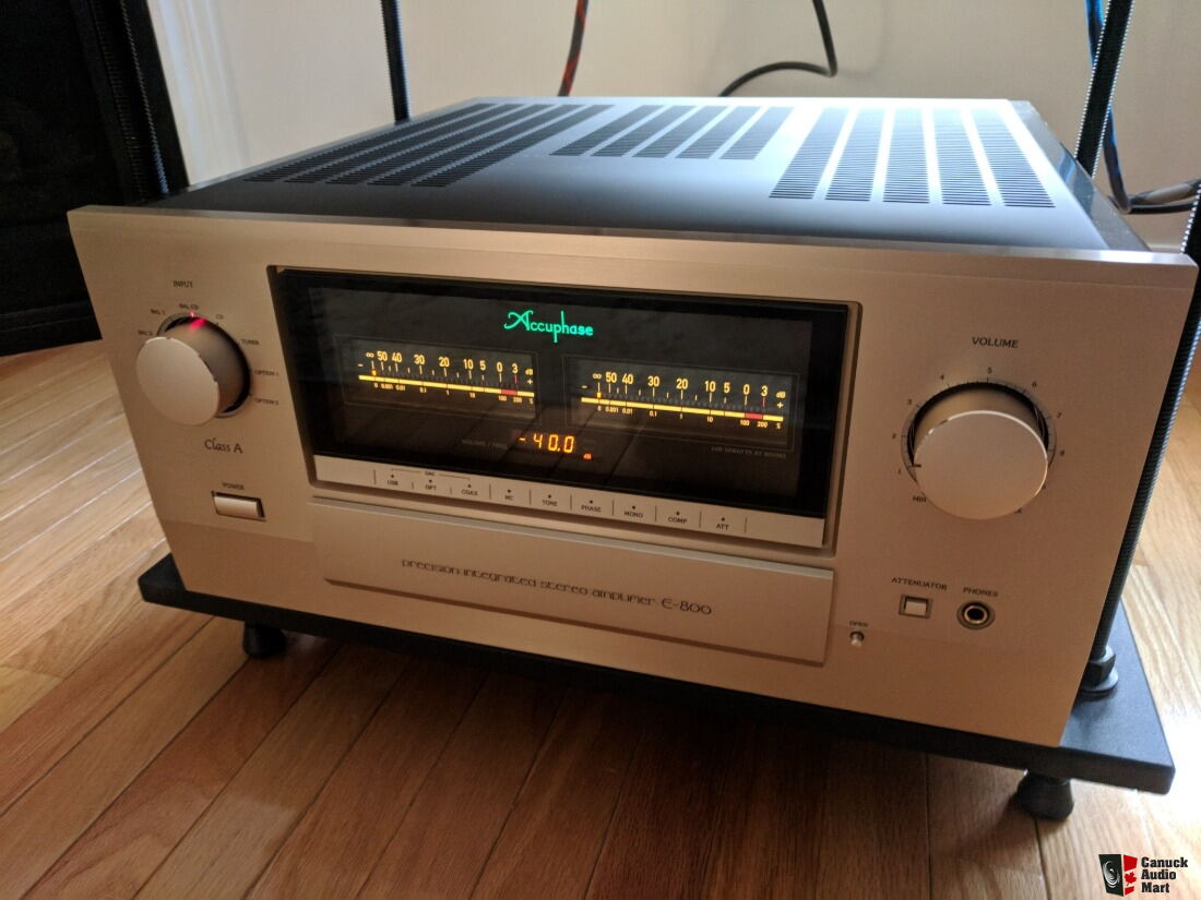3274169-d8ebb166-accuphase-e-800-integrated-in-as-new-condition.jpg