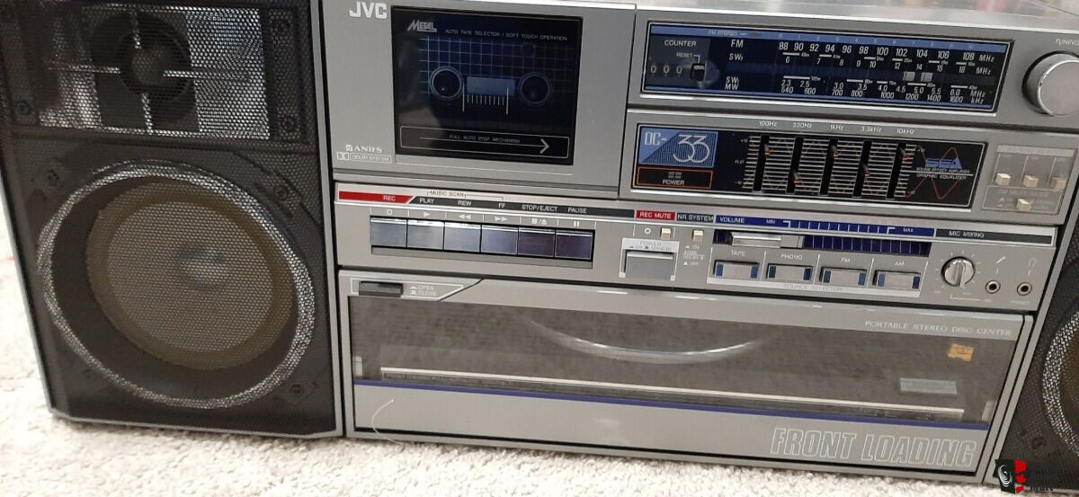 JVC DC-33 cassette ghetto blaster with turntable Photo #3331952