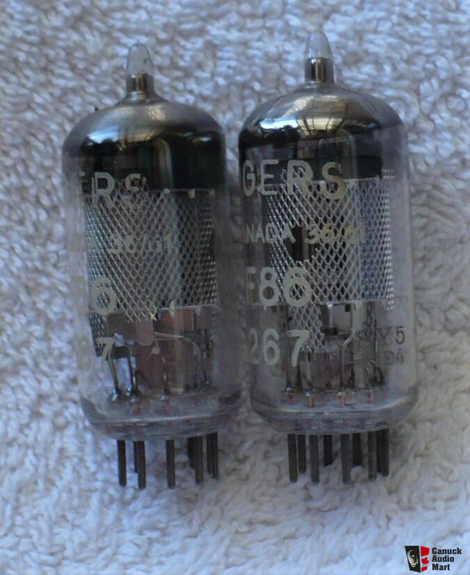 2 x PTT.0S TUBE. LA RADIOTECHNIQUE BRAND, 1940´S. NOS/NIB. OLD TRIODE C26.ENA
