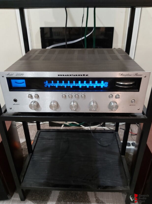 Marantz 2220 receiver Photo 3352392 UK Audio Mart