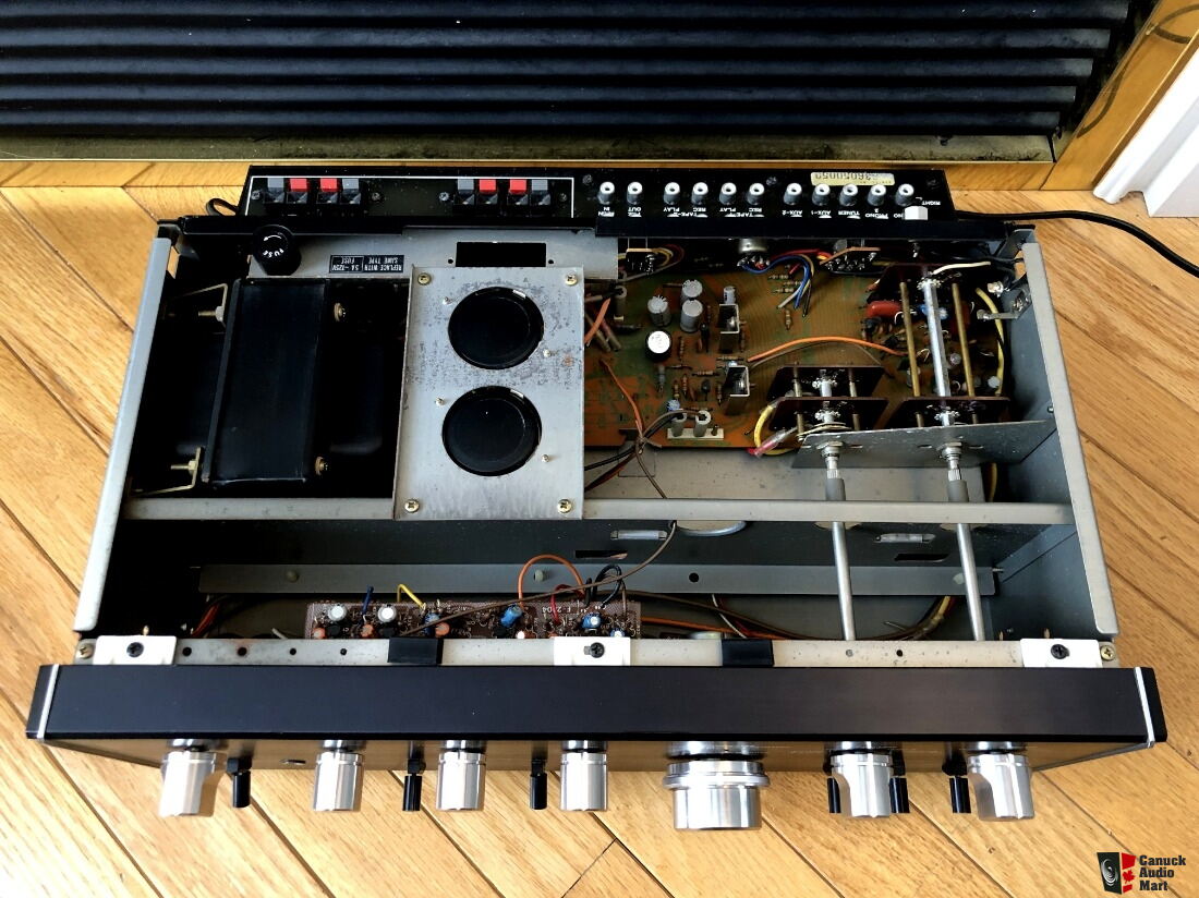 Sansui AU-5900 Integrated Amplifier and TU-5900 Stereo Tuner in