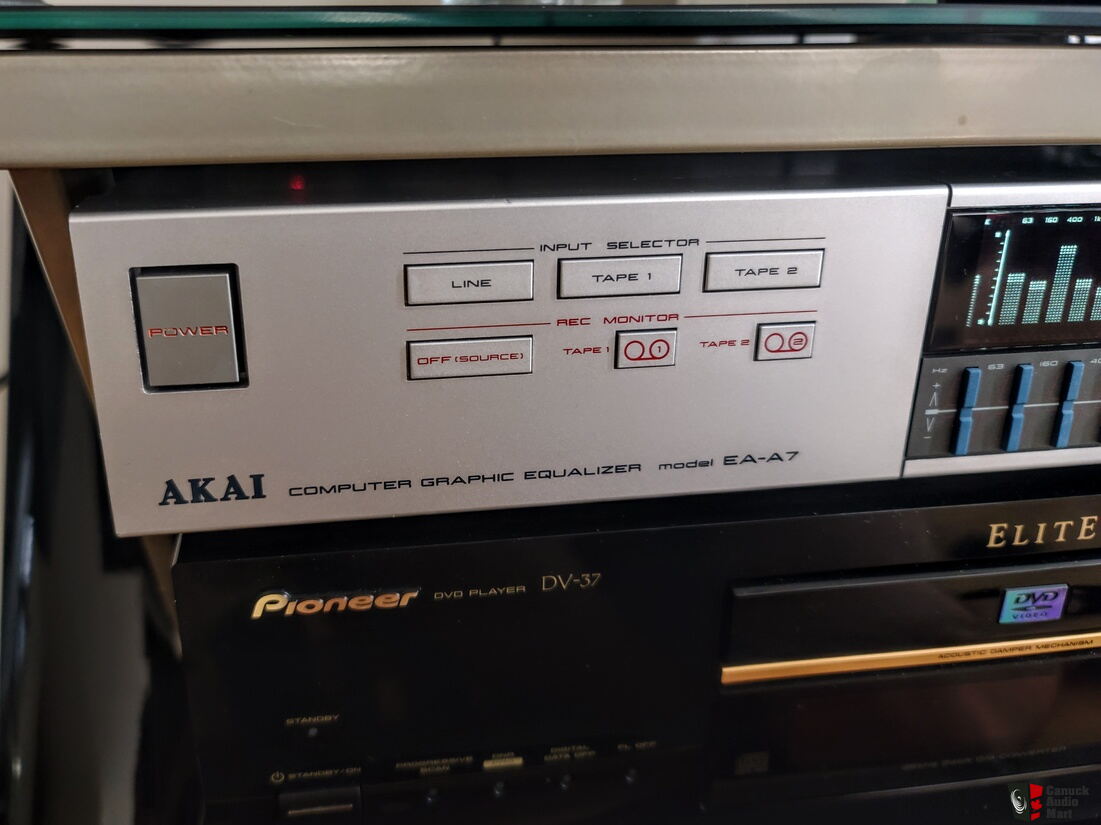 AKAI コンピューターグラフィックイコライザー EA-A7 ジャンク品