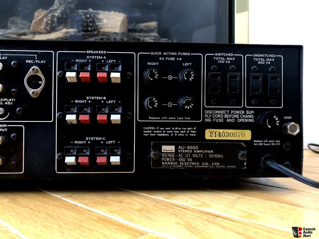 Sansui AU-8500 Monster Integrated Amplifier in Very Good Condition