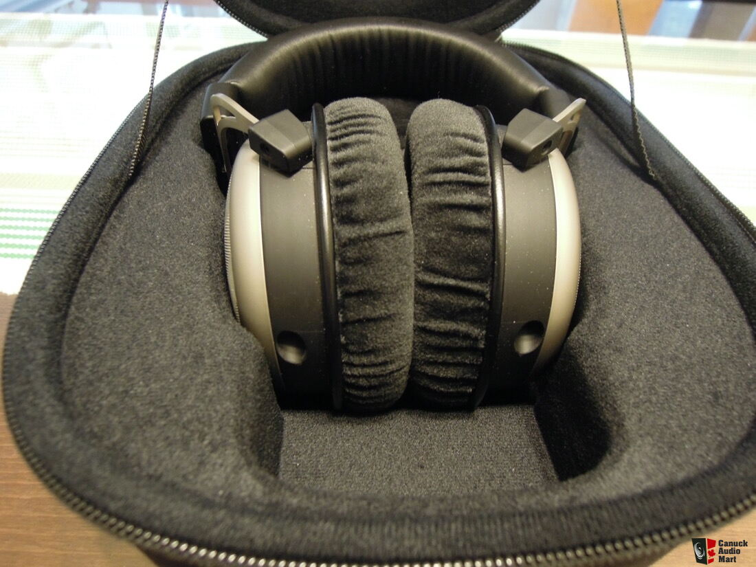 Beyerdynamic + Astell & Kern - AK T1p Semi-Open Headphones Photo ...