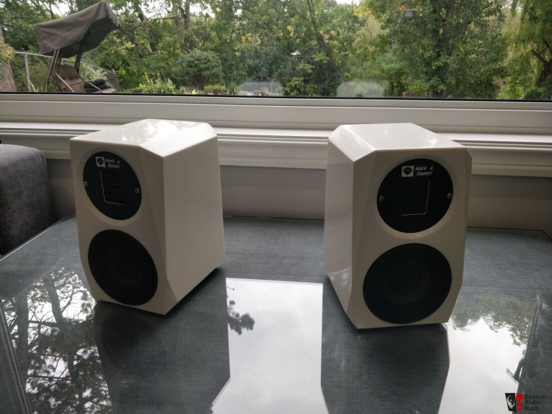 Mark & Daniel Maximus Mini Monitor Marble Bookshelf Speakers For Sale 