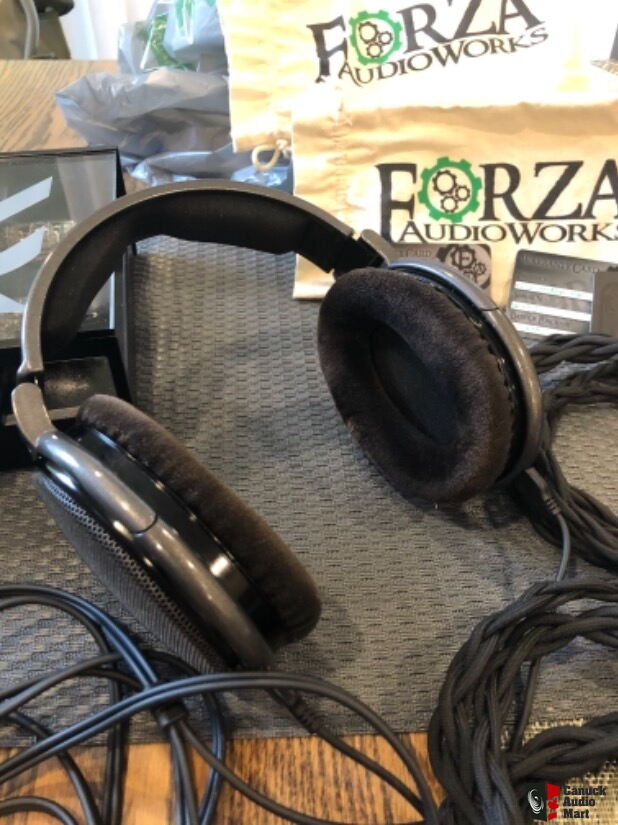 Sennheiser hd650 and upgraded forza audio works cables plus jolida  glassworks headphone tube dac Photo #3507562 - Canuck Audio Mart