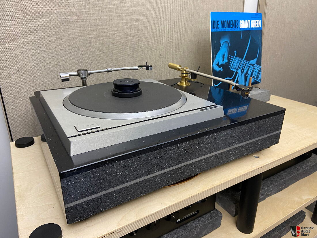 Technics Sp Mkii In Lb Corian Aluminum Plinth With Dual Armboards Photo Canuck