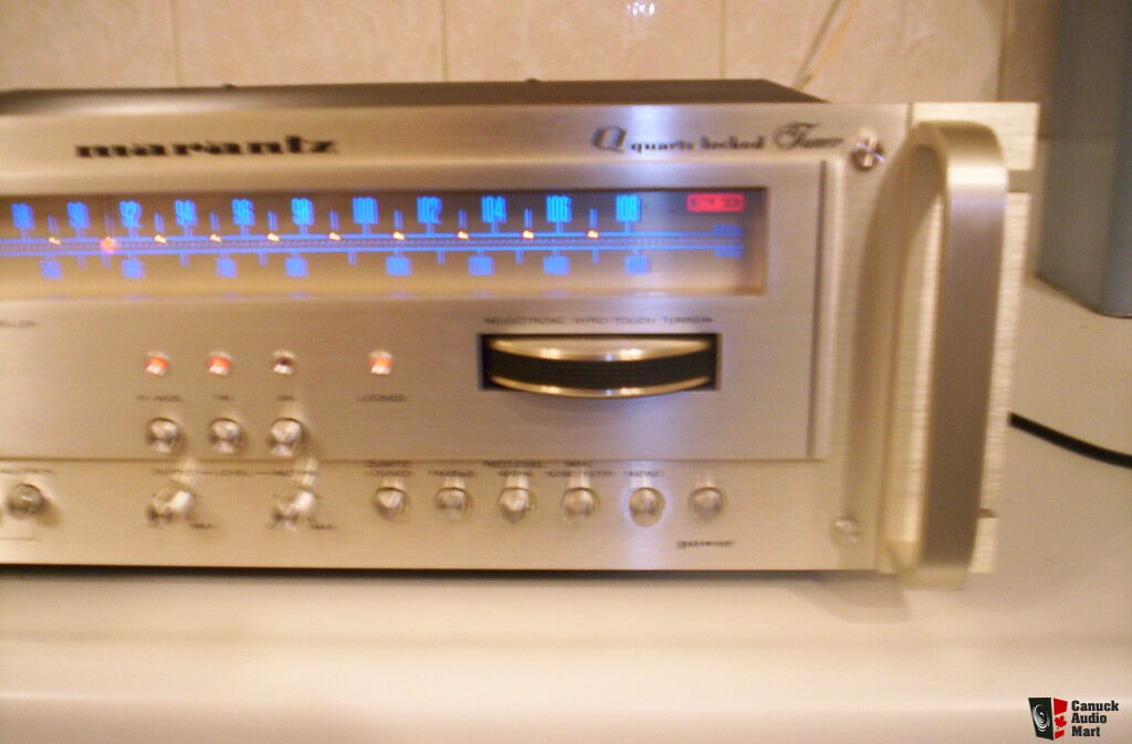 Die Röhre Frankfurt | Marantz Model 2130 Tuner | Vintage HiFi/High-End new and used store Die Röhre Frankfurt | Marantz Model 2130 Tuner | Vintage HiFi/High-End new and used store