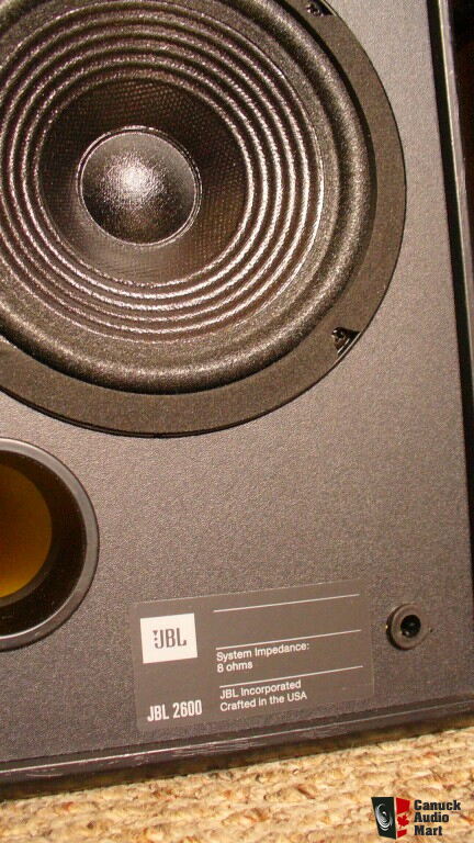 Jbl 2600 Bookshelf Speakers Big Sound In A Small Package Photo