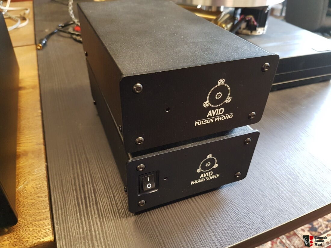 AVID Pulsus Phono Stage Preamp for MM/MC Cartridges with External PSU ...