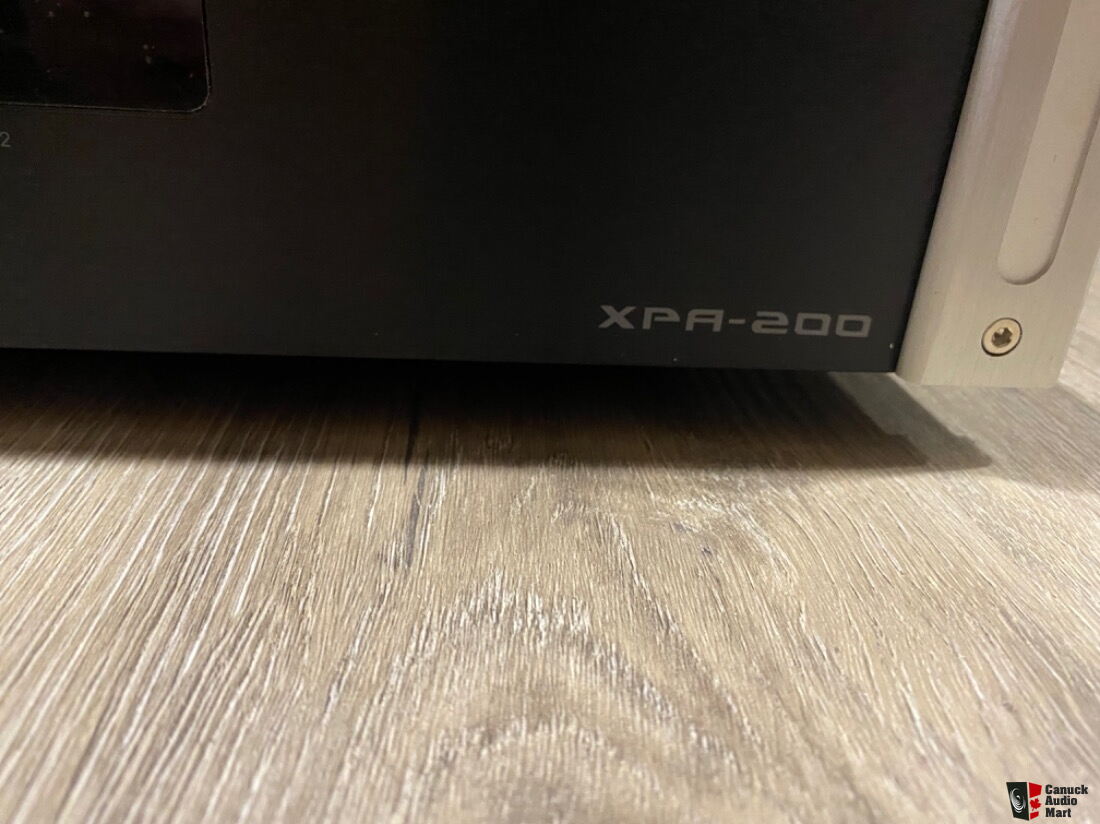 Emotiva XPA200 amplifier Photo 3698561 UK Audio Mart