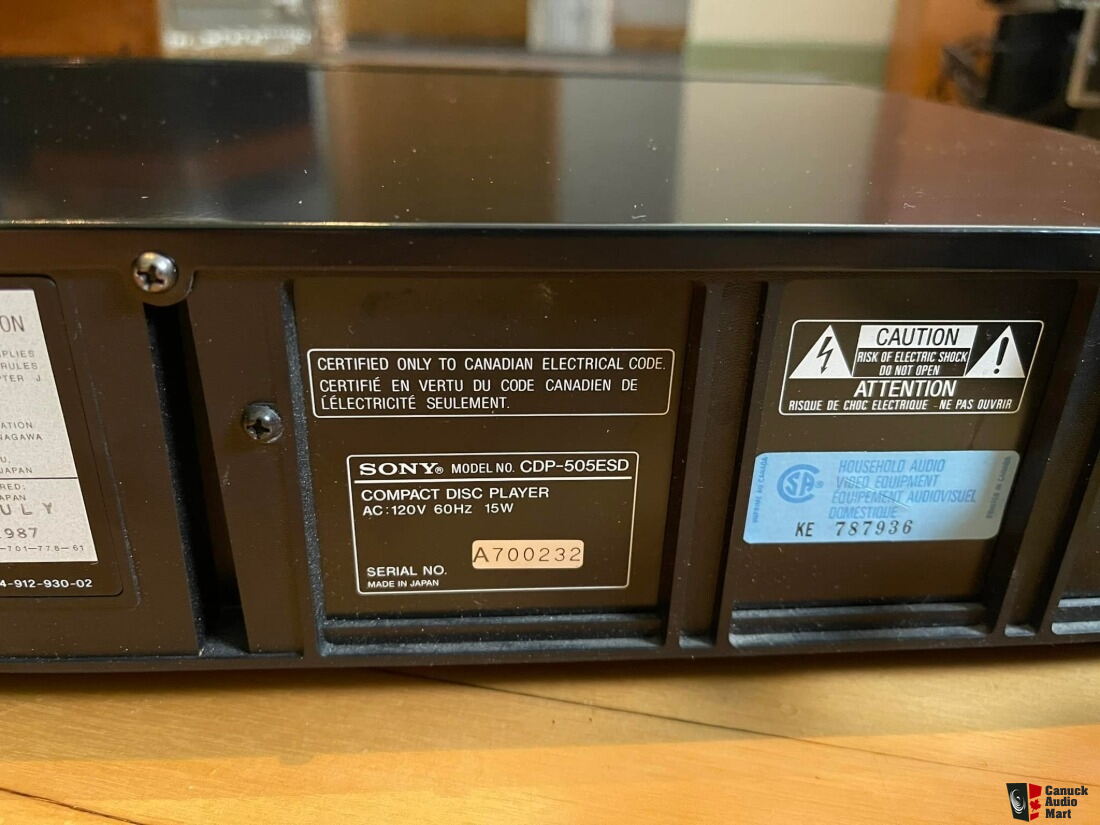 Sony CDP-505ESD CD player, KSS-151A, Philips TDA-1541 Photo 