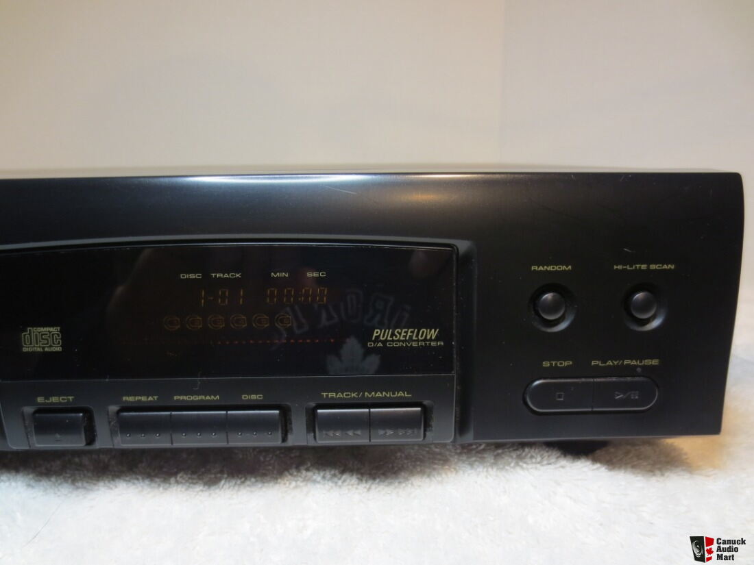 Pioneer PDM403 6Disc CD Player Photo 3760813 UK Audio Mart