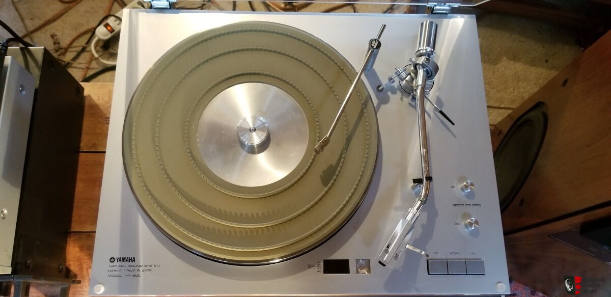 Platine Vinyle Yamaha YP800 – Avec Bras Stax, Entraînement Direct, Argenté, Occasion